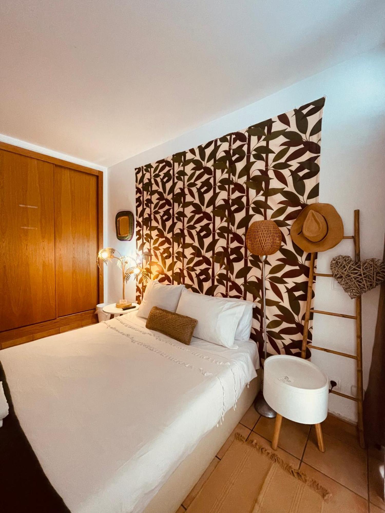 Sunset Beach House Замбужейра до Мар Екстериор снимка